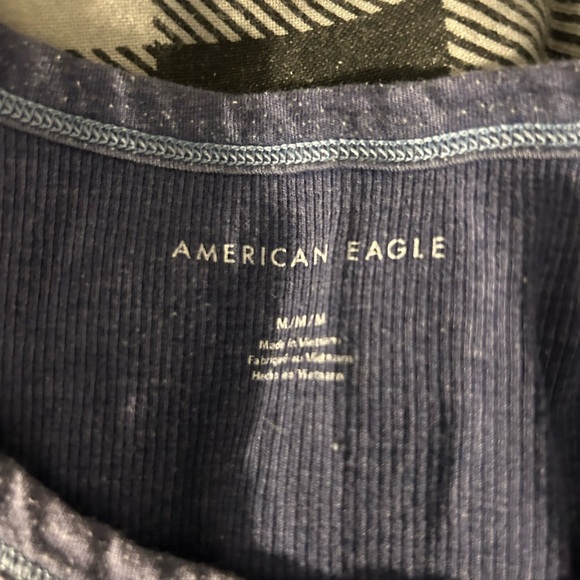 American Eagle Navy Ribbed Tank - Picture 3 of 3